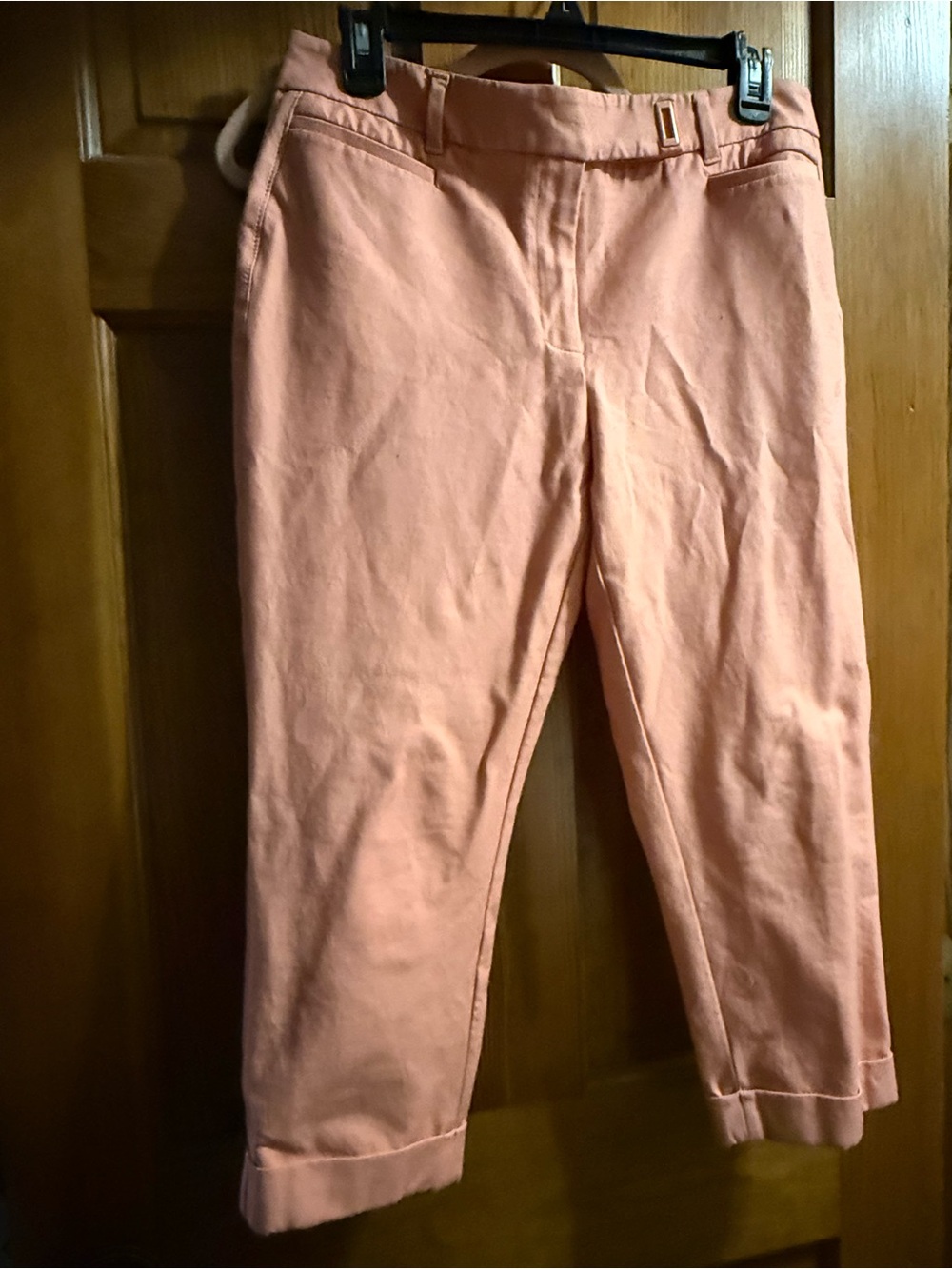 White House Black market size 8P cuffed Cropped Pants
